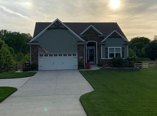 7035 Jackman Rd, Temperance, MI 48182