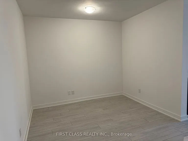 2033 Kennedy Rd #507 — Photo 11