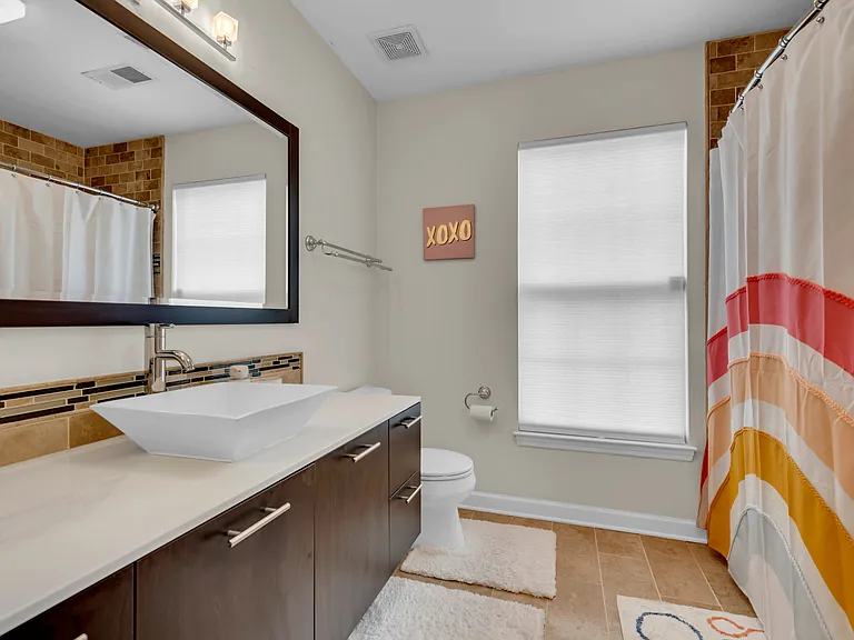 1402 Bermuda Dunes Ct — Photo 35