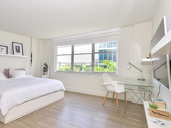 2nd image of 10000 W Bay Harbor Dr APT 222
