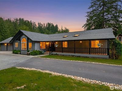 221 Russell Road, Snohomish, WA, 98290