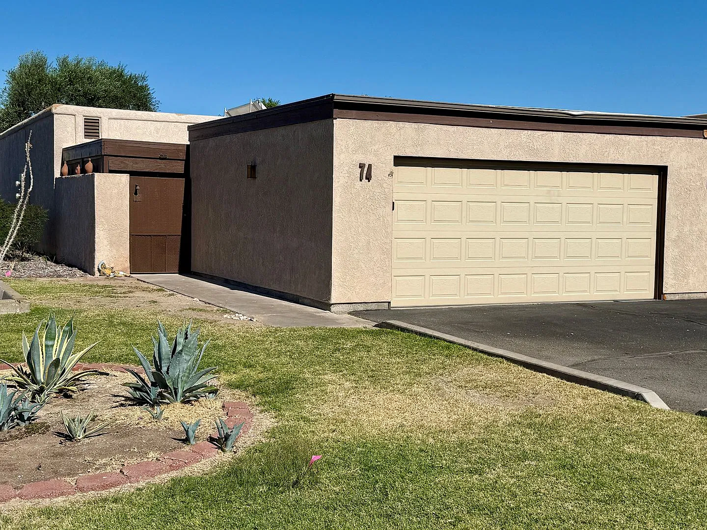Condo in 55+ Community 11367 S Phoenix Dr #74 — Photo 1