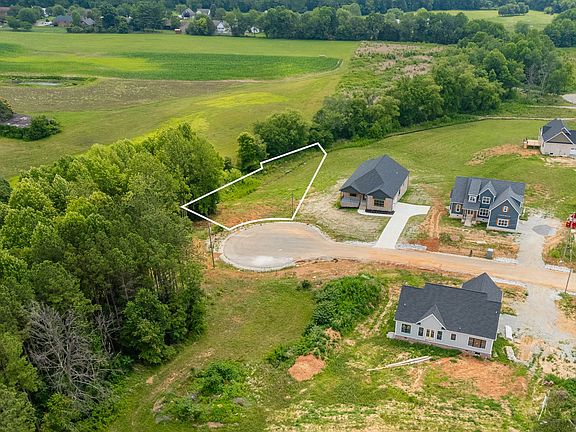 4th image of 4560 Kate Cir