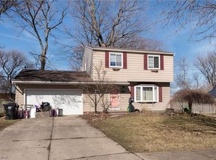 6538 Southway Ct, Brookpark, OH