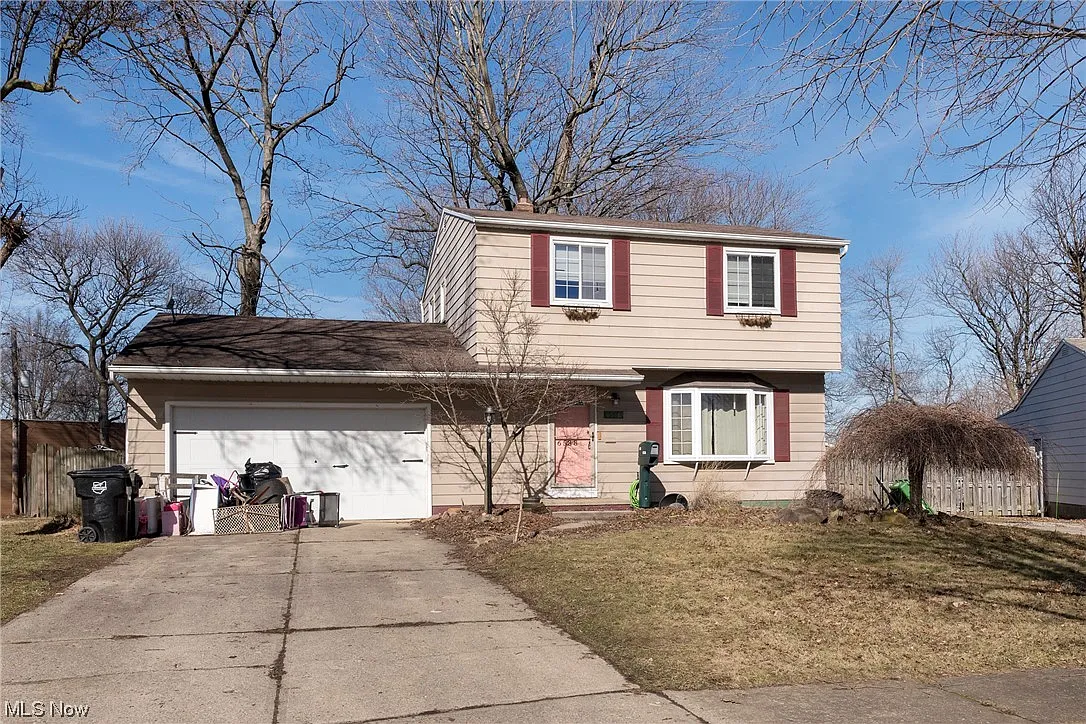6538 Southway Ct photo 1