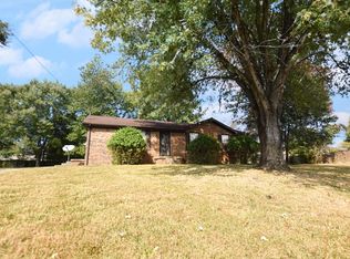 507 Haywood Ct, Clarksville, TN 37042
