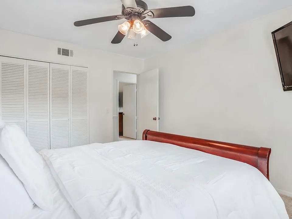 10614 Gray Fox Way