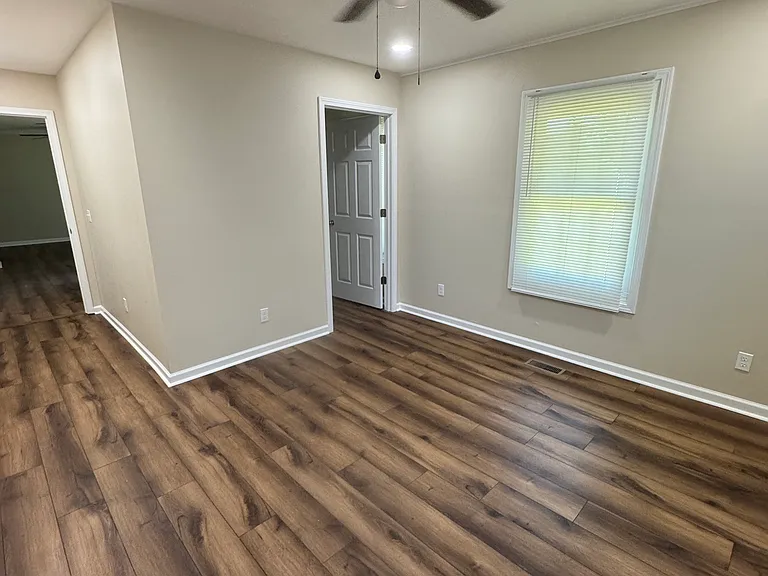 155 Morris Rd — Photo 11