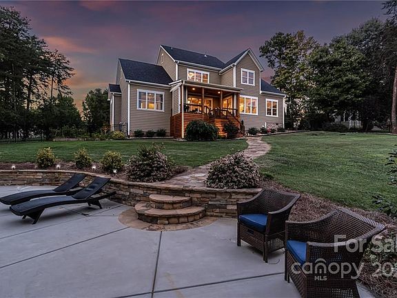 4th image of 115 W Cold Hollow Farms Dr