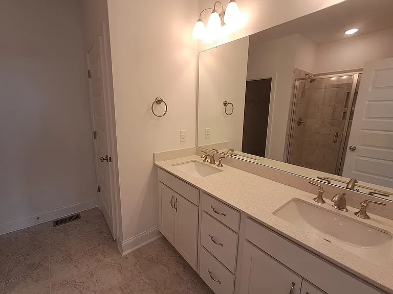 602 Market Grove Dr #100 — Photo 15