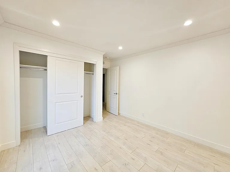 18359 Camino Bello #A — Photo 32
