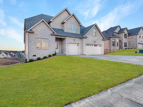 3rd image of 644 Farmington Lot 644