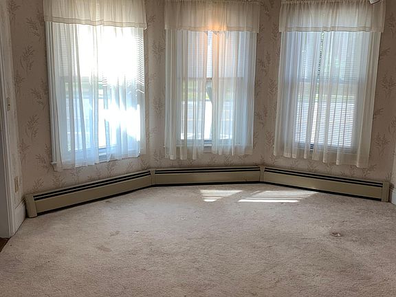 5th image of 200 Park Ave #500