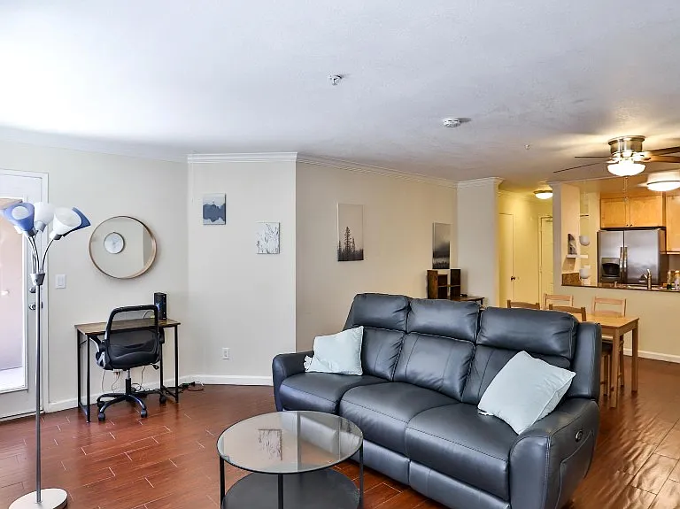 8889 Caminito Plaza Centro #7128 — Photo 6