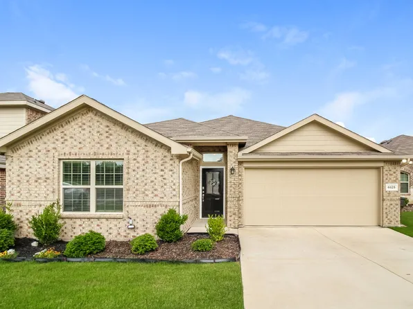 6825 Waterhill Ln, Fort Worth, TX 76179