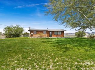 1124 NE Beaman St, Mountain Home, ID 83647