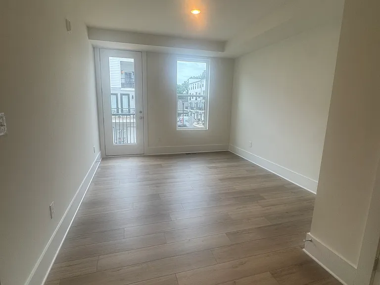 110 Byrum St #106 — Photo 9