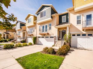 1011 E Quarry View Way, Sandy, UT 84094