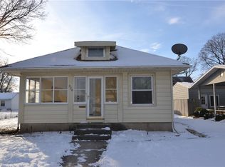 320 SE 2nd St, Ames, IA 50010