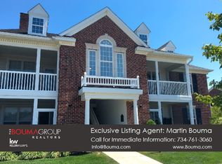 936 W Summerfield Gln, Ann Arbor, MI