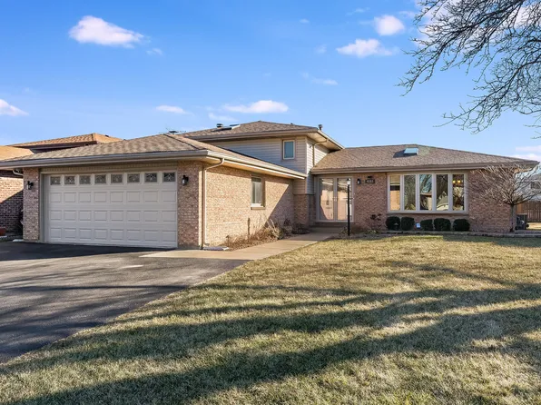 4153 177th St, Country Club Hills, IL 60478