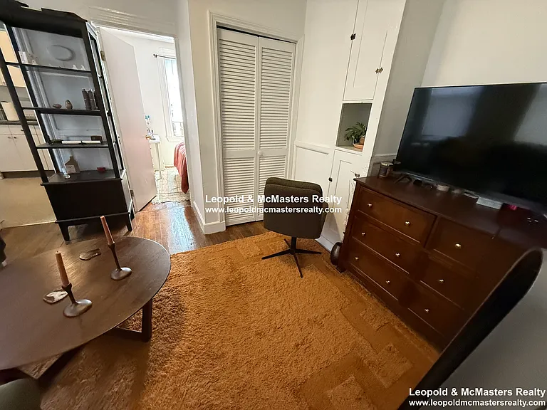24 Mt. Vernon St apartment — Photo 38