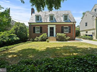 7206 Delfield St, Chevy Chase, MD 20815