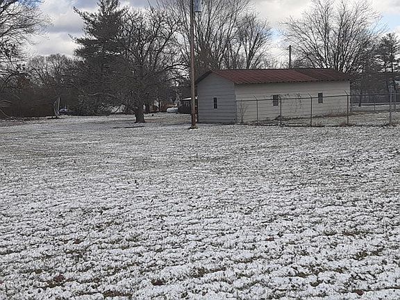 5th image of 164 Sparks Ln