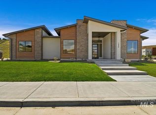 1889 Winter Cp, Boise, ID 83703