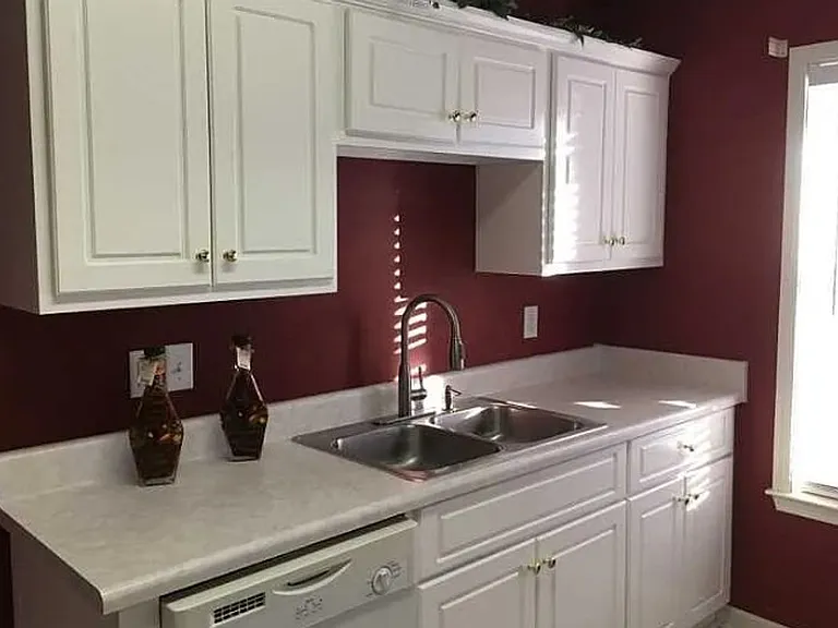333 Elders Pond Cir — Photo 4