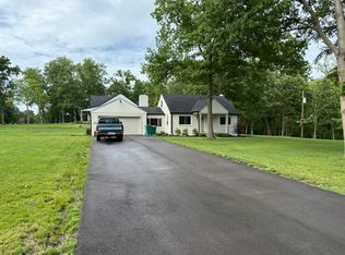 724 E Pekin Rd, Lebanon, OH 45036