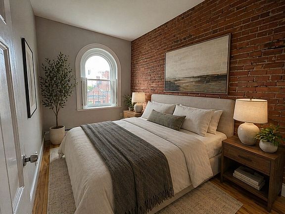 3rd image of 198 Saint Botolph St APT 8