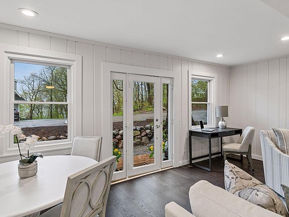 2nd image of 4148 Highwood Rd