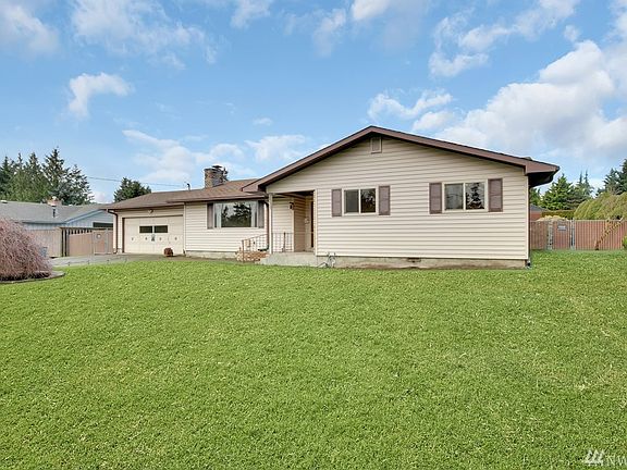 3rd image of 2820 94th Ave E