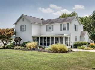 895 Bollinger Rd, Littlestown, PA 17340