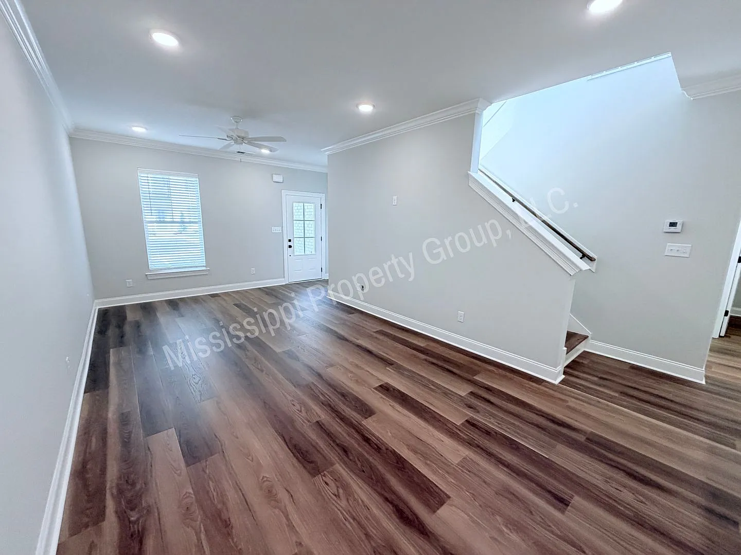 3BD/3.5BA New Build in Patterson Place! — Photo 4