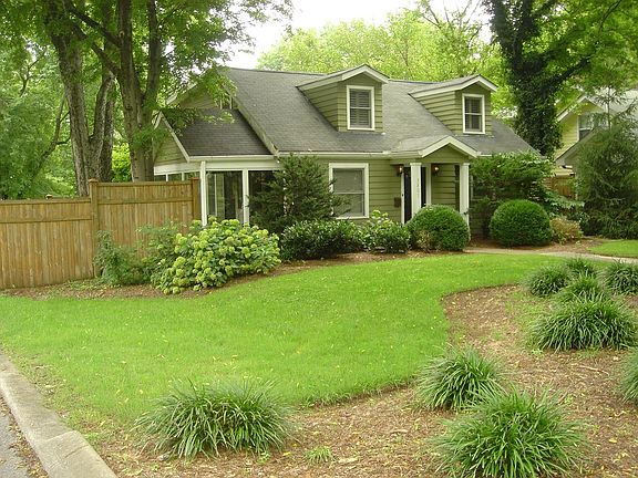 2nd image of 3801 Princeton Ave