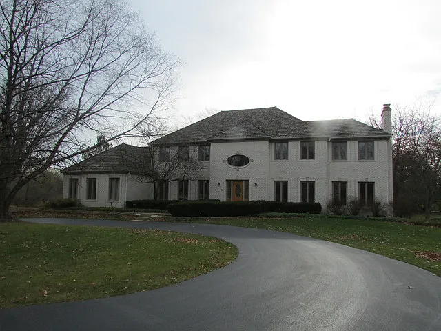 1357 Bridgewater Ln photo 1