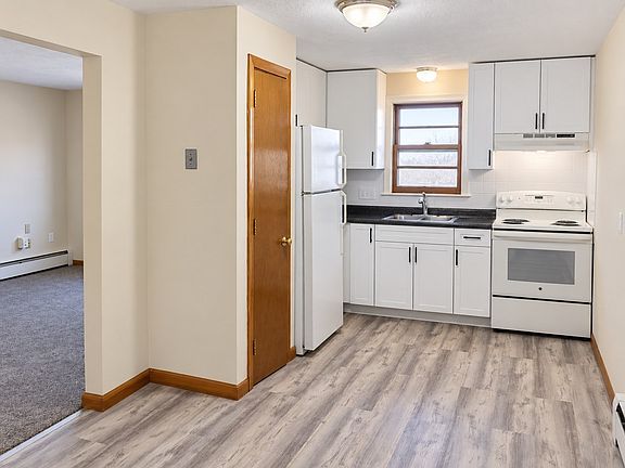 2nd image of 81 Trapelo Rd APT 58