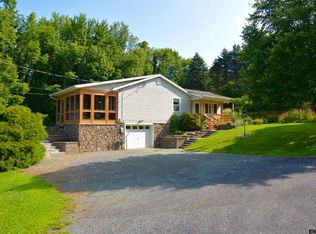 1093 Ballston Lake Rd, Ballston Lake, NY 12019