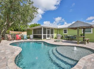 7727 9th Avenue Dr NW, Bradenton, FL 34209