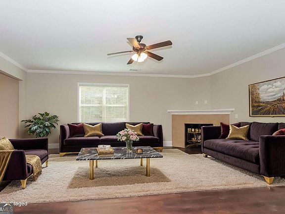 3rd image of 7553 Watson Cir