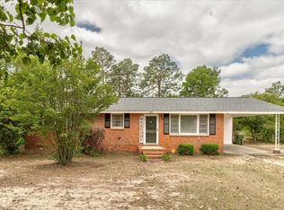 1007 Greenleaf Rd, Hartsville, SC 29550
