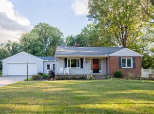 4081 Leewood Rd, Stow, OH 44224