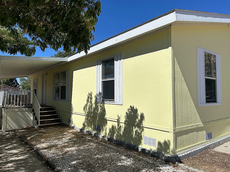 2nd image of 3013 Elmwood Ave