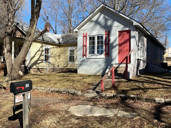 2nd image of 908 N 9th St
