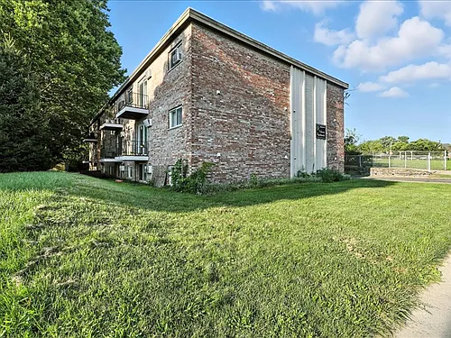 2145 Harrison Ave #1 Photo 1