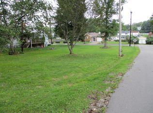 100 Massey Rd, Midway, PA 15060