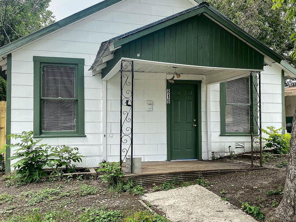 1st image of 819 Eleanor Ave