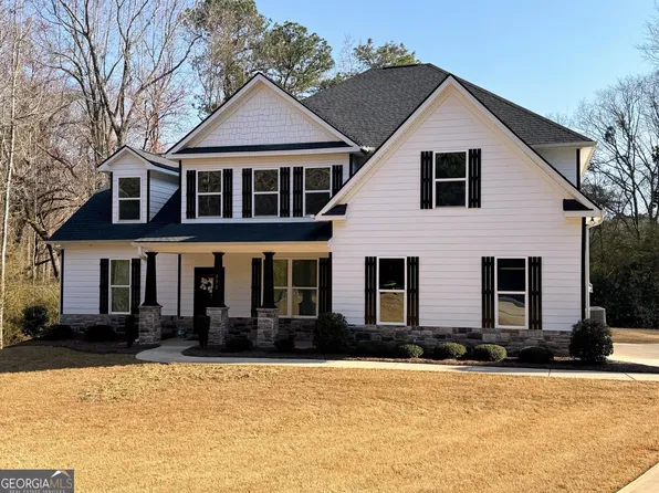 330 Richmond Pl, Thomaston, GA 30286